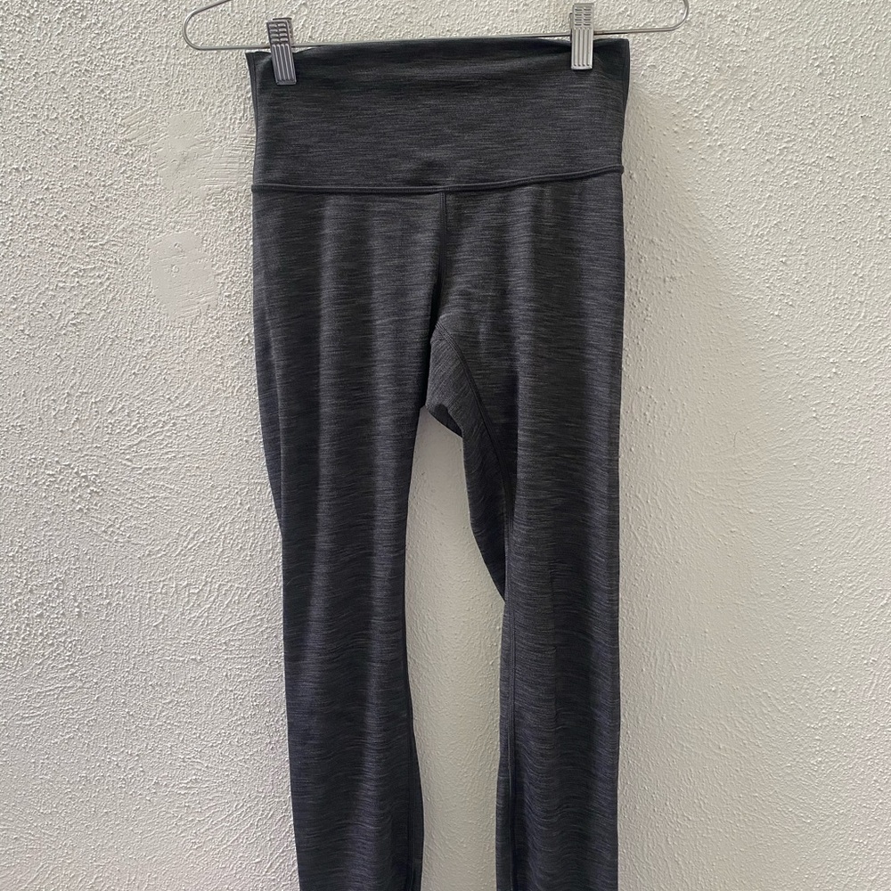 Lululemon size 4 leggings